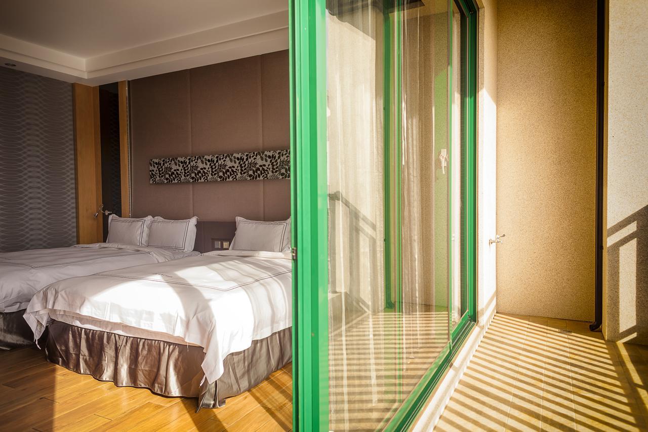 Yunlin Commerce Ryokan Tuku Экстерьер фото